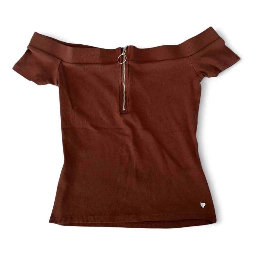 Brown Off-Shoulder Guess Top with Zipper